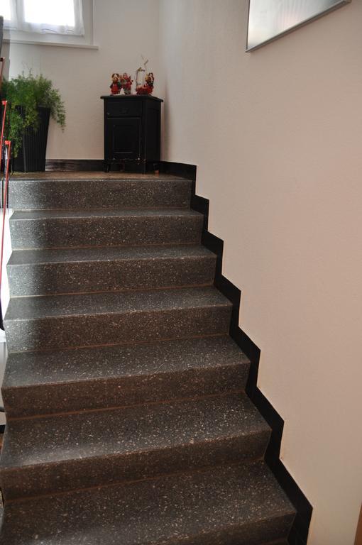 סאס פה Apartmenthaus Holiday מראה חיצוני תמונה